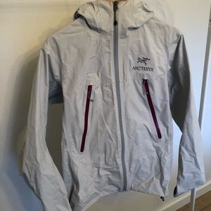 Women’s Arcteryx Gore-Tex Jacket